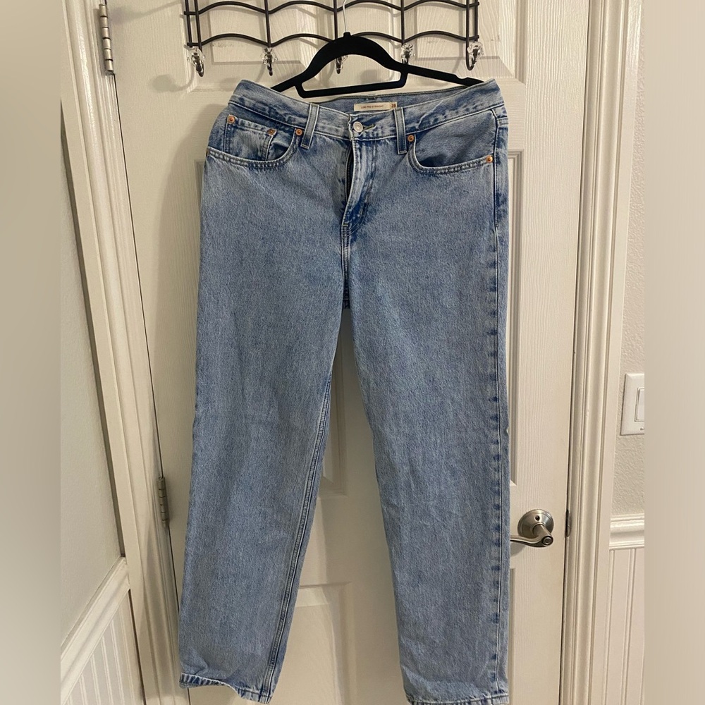 Levi’s women low pro straight jeans